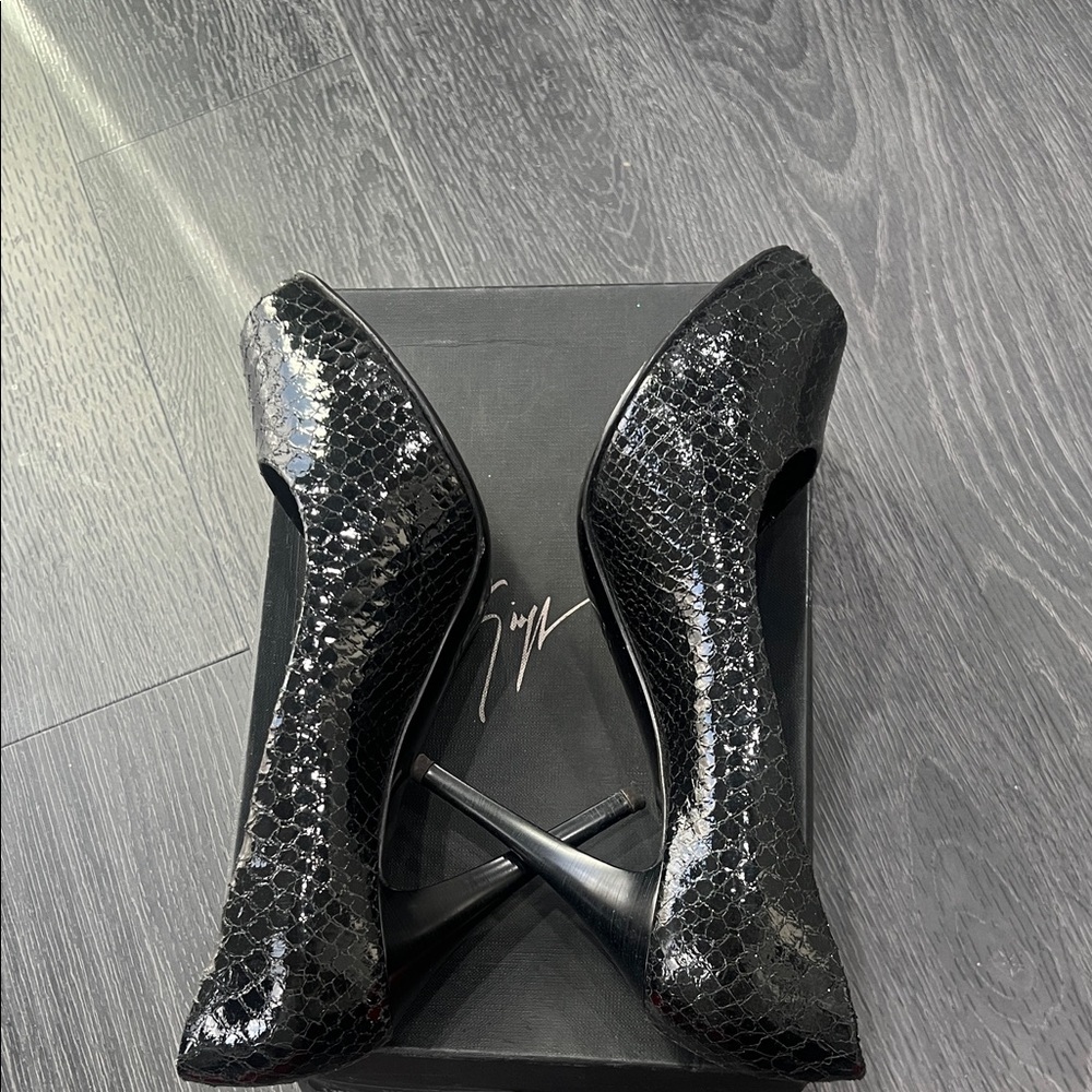 Giuseppe Zanotti Shimmering Black Peep Toe Heels - Picture 3 of 6